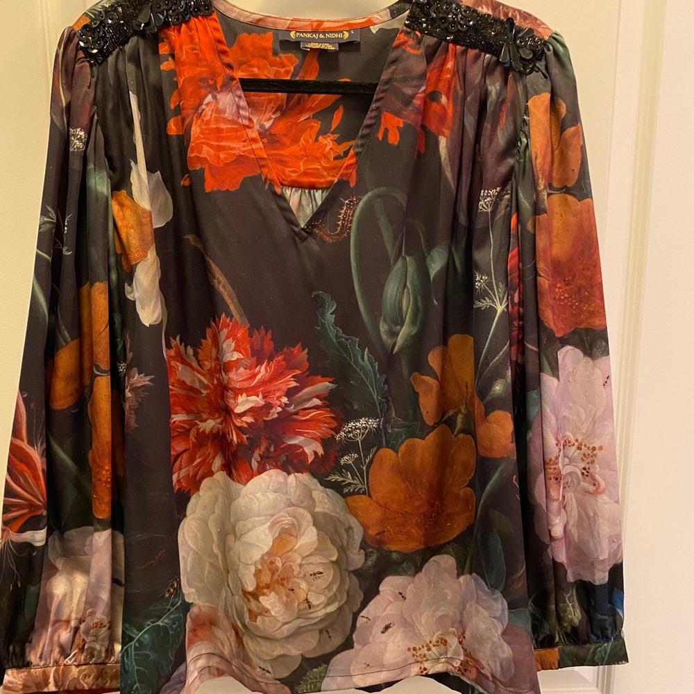Anthropology rare floral blooms top-L